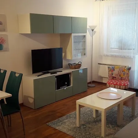 Apartman 8